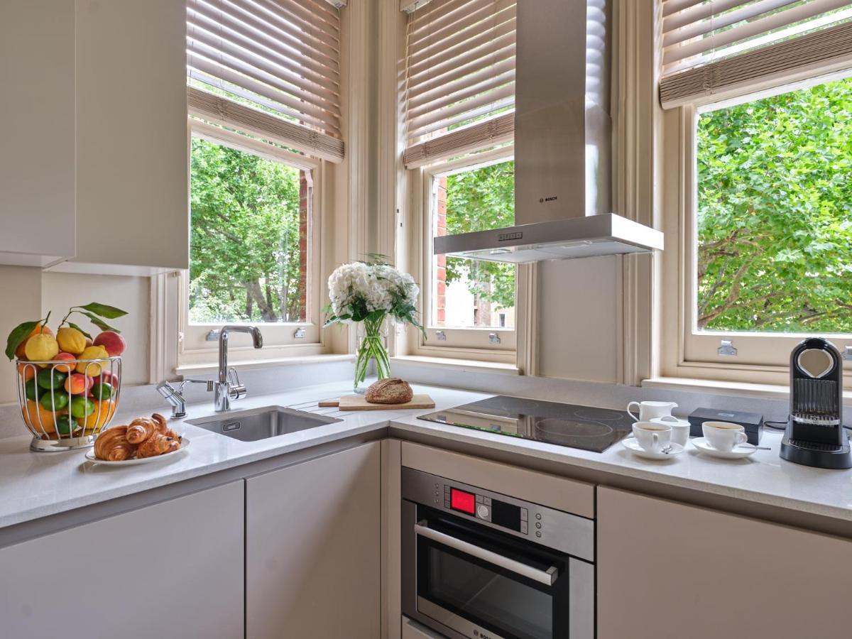 The Apartments By The Sloane Club Лондон Екстериор снимка